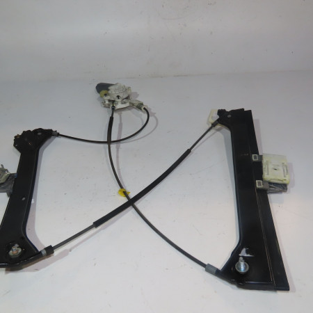 Mecanisme+moteur leve-glace avg occasion  Mercedes-benz CLK (C209) Clk 270 cdi (209.316) (2002-2009)   2097200746 