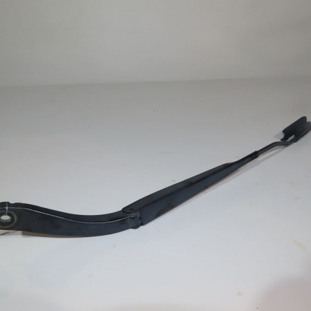 Bras essuie-glace avant gauche occasion  Renault MEGANE CC (EZ0/1_) 1.9 dci (ez0j, ez1s) (2010)   7701063732 
