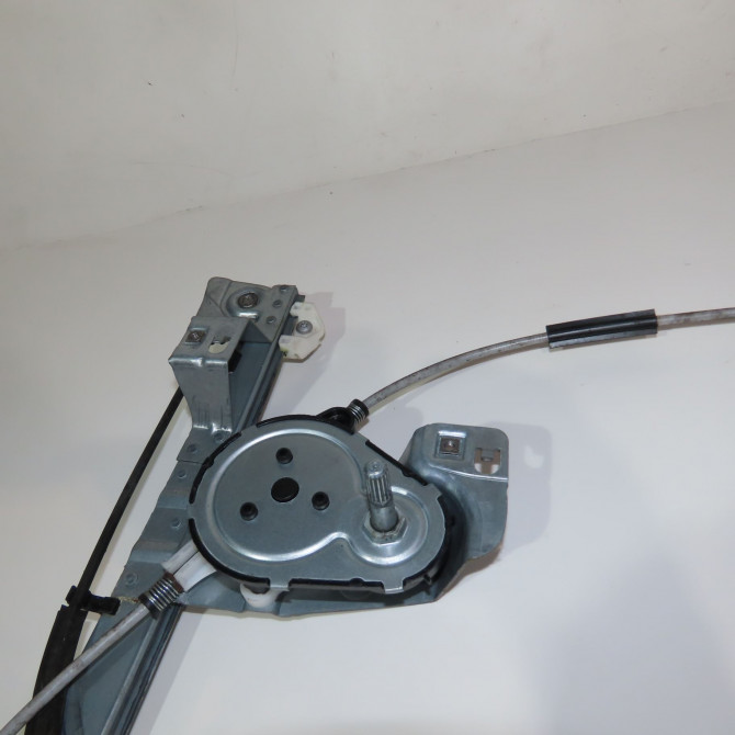 Mécanisme lève-glace avant droit occasion  Renault KANGOO Express (FW0/1_) 1.5 dci 85 (fw0k, fw0l, fw0b) (2008)   807208423R  2