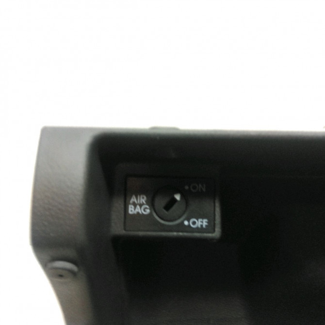 Boite à gants occasion  Volkswagen vw POLO (9N_, 9A_) 1.4 tdi (2001-2005) 3 portes   6Q1857101F71N  6