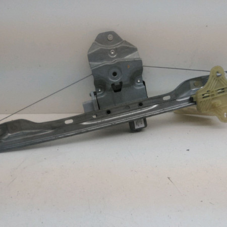 Mecanisme+moteur leve-glace avg occasion  Renault TWINGO III (BCM_, BCA_) 1.0 sce 70 (bcmb) (2015) 5 portes   807219365R 