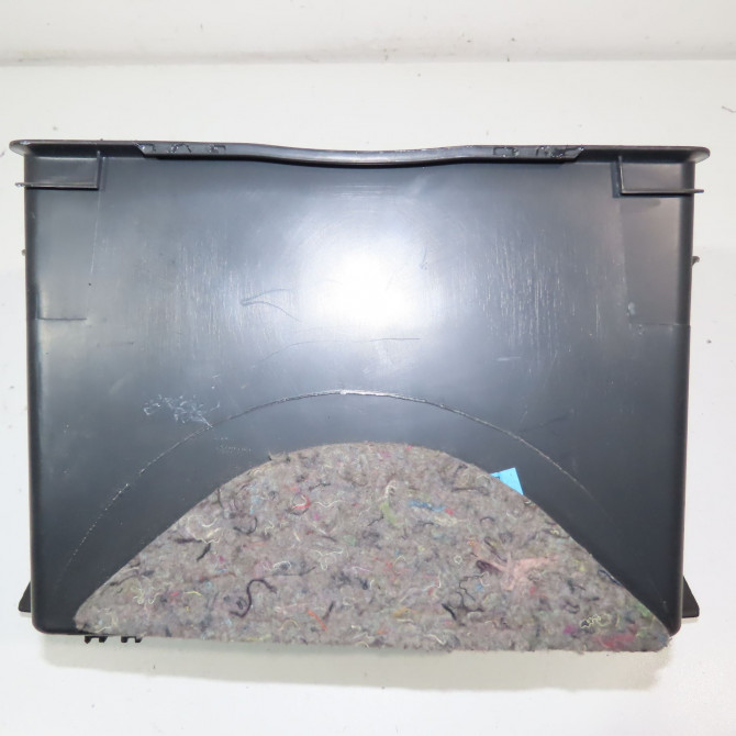 Boite à gants occasion  Toyota YARIS (_P1_) 1.4 d-4d (nlp10_) (2001-2005)   555500D010B2  2