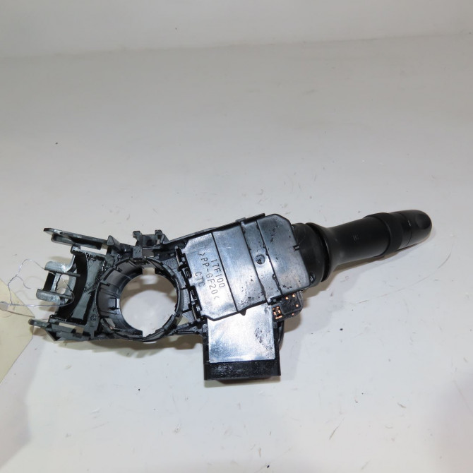 Commande eclairage occasion  Toyota IQ (_J1_) 1.0 (kgj10_) (2009-2015)   8414012611  2