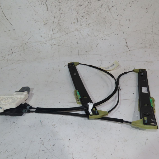 Mecanisme+moteur leve-glace avg occasion  Audi A1 Sportback (8XA, 8XF) 1.4 tfsi (2011-2015)   8X4837461A  1