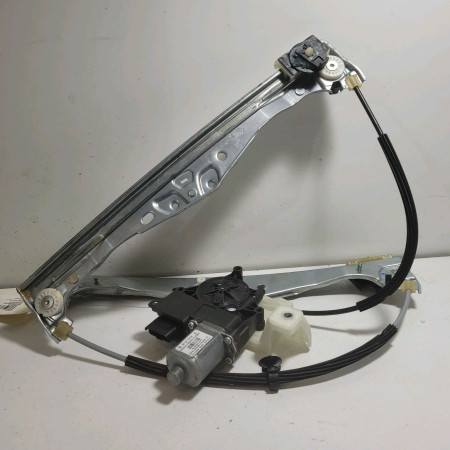 Mecanisme + moteur lève-glace avant droit occasion  Citroën C4 CACTUS 1.5 bluehdi 120 (2018)   9833196080 