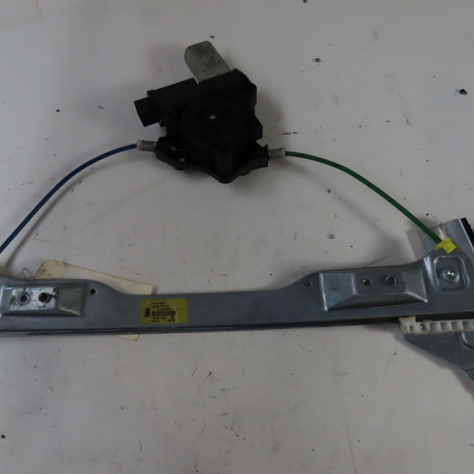 Mecanisme + moteur lève-glace avant droit occasion  Opel CORSA D (S07) 1.3 cdti (l08, l68) (2006-2014) 5 portes   39161985  3