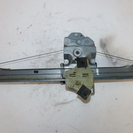 Mecanisme+moteur leve-glace avg occasion  Renault CLIO IV Grandtour (KH_) 1.5 dci 90 (khn3, khn4) (2012) 5 portes   807018534R 