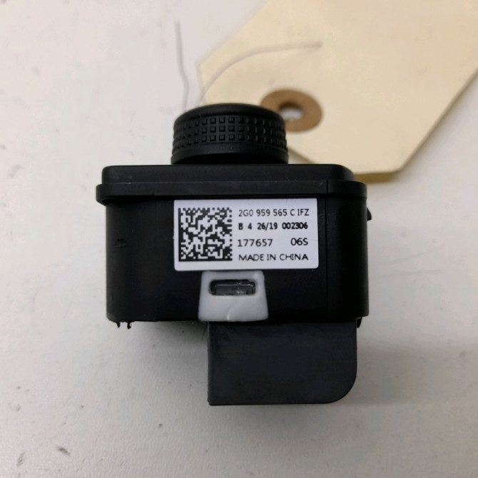 Commande rétroviseurs extérieures électriques occasion  Volkswagen vw POLO VI (AW1, BZ1, AE1) 1.6 tdi (2017-2019)   2G0959565EICX  2
