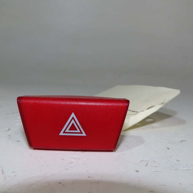 Bouton de warning occasion  Citroën C1 (PM_, PN_) 1.0 (2005-2014) 5 portes   6490NG  1