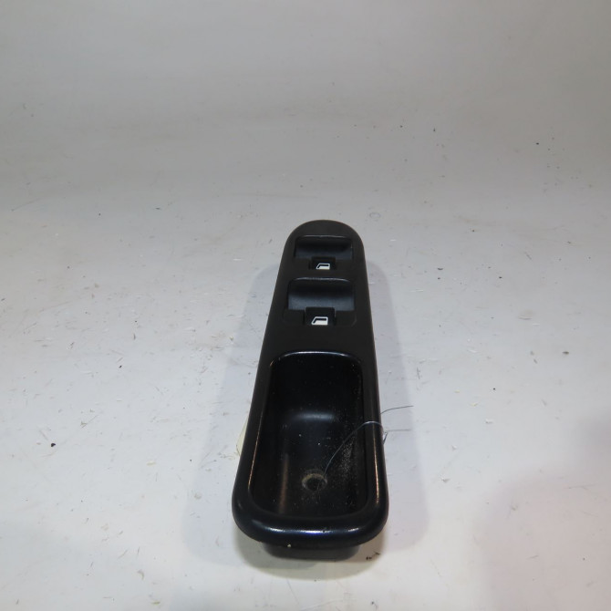 Commande lève-glace porte avant gauche occasion  Peugeot 307 (3A/C) 1.4 16v (2003-2007)   6554E4  1