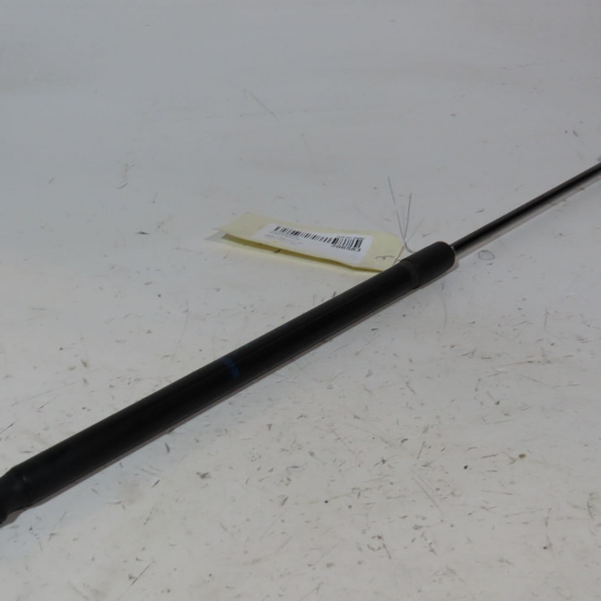 Verin droit hayon occasion  Opel CORSA D (S07) 1.2 (l08, l68) (2006-2014) 5 portes   13182537  1