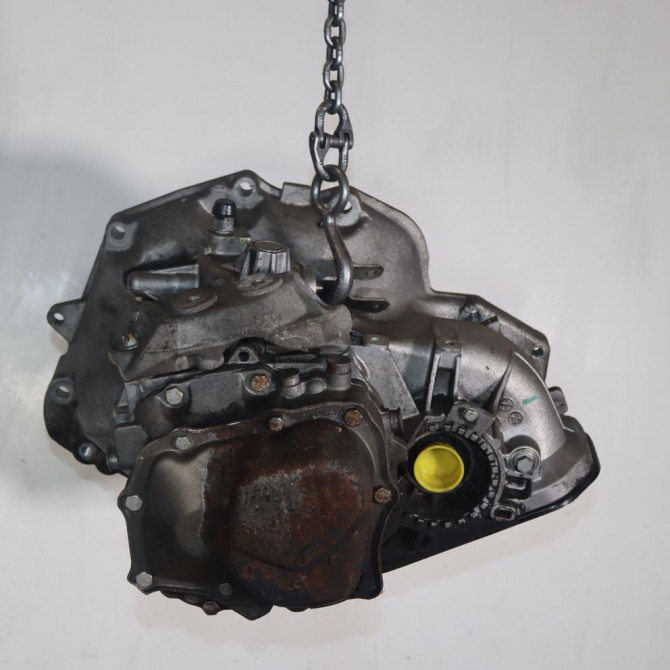Boîte à vitesse mecanique occasion  Opel CORSA C (X01) 1.2 twinport (f08, f68) (2004-2009)   GM-KW  3