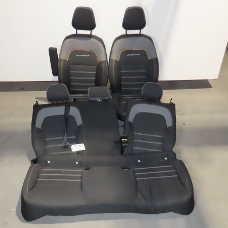 Interieur complet occasion  Dacia SANDERO III Liberty 125 i.e. (m73) (2012)    