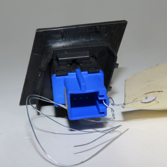 Bouton de warning occasion  Volkswagen vw TOURAN (5T1) 1.6 tdi (2015-2016)   5TB953509DYM  2