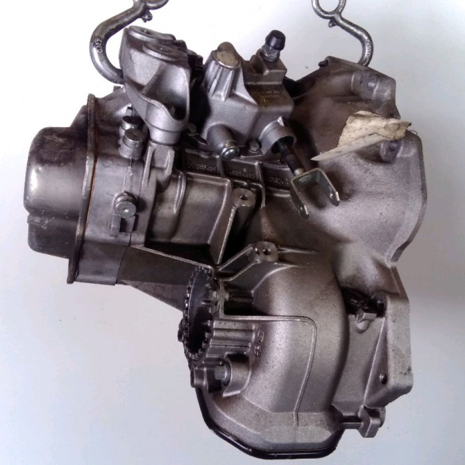 Boîte à vitesse mecanique occasion  Opel CORSA C (X01) 1.2 twinport (f08, f68) (2004-2009)   GM-KW  5