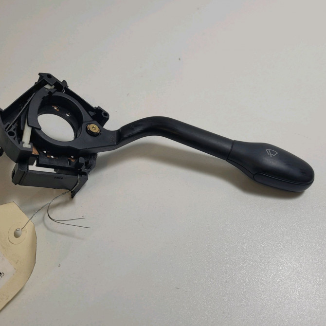 Commande essuie glace occasion  Volkswagen vw POLO III (6N1) 60 1.4 (1995-1999)   1H095351901C  1