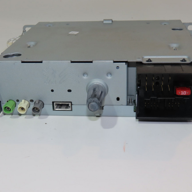 Autoradio occasion  Citroën C4 II (NC_) 1.6 bluehdi 100 (2014)   9813024980  3