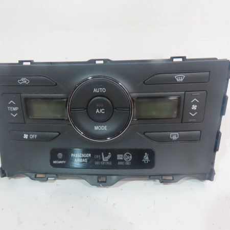 Commande de chauffage occasion  Toyota AURIS (_E15_) 1.4 d-4d (nde150_) (2007-2012) 3 portes   5590002321 