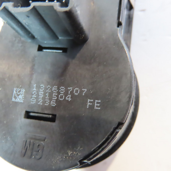 Interrupteur commande de phares occasion  Opel INSIGNIA A Sports Tourer (G09) 2.0 cdti (35) (2008-2015)   13268707  2