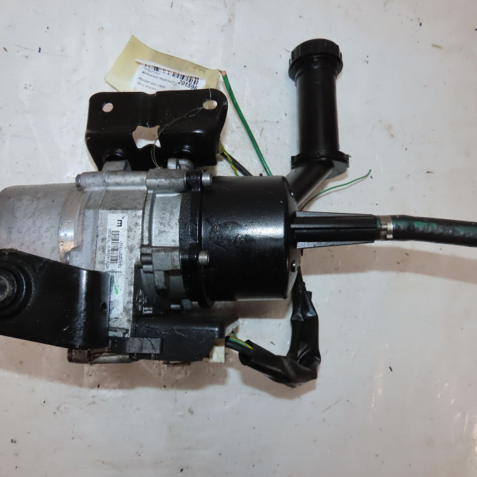 Moteur electrique de direction assistée occasion  Peugeot 3008 Monospace (0U_) 1.6 bluehdi 120 (2014-2016)   9813551980  3