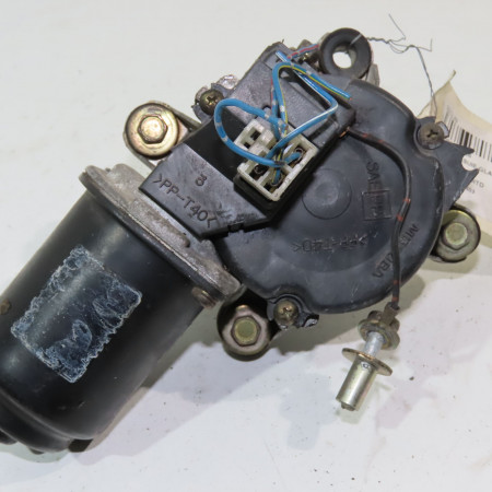 Moteur essuie-glace avant occasion  Mazda 323 F VI (BJ) 2.0 td (1998-2001) 5 portes   BJ3D67340E 