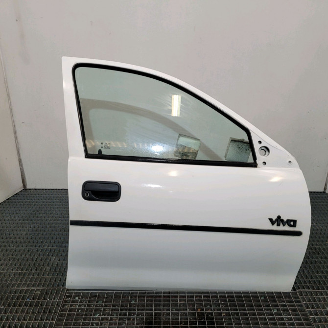 Porte avant droite occasion  Opel CORSA B (S93) 1.4 i (f08, f68, m68) (1993-2000)   90535124  1