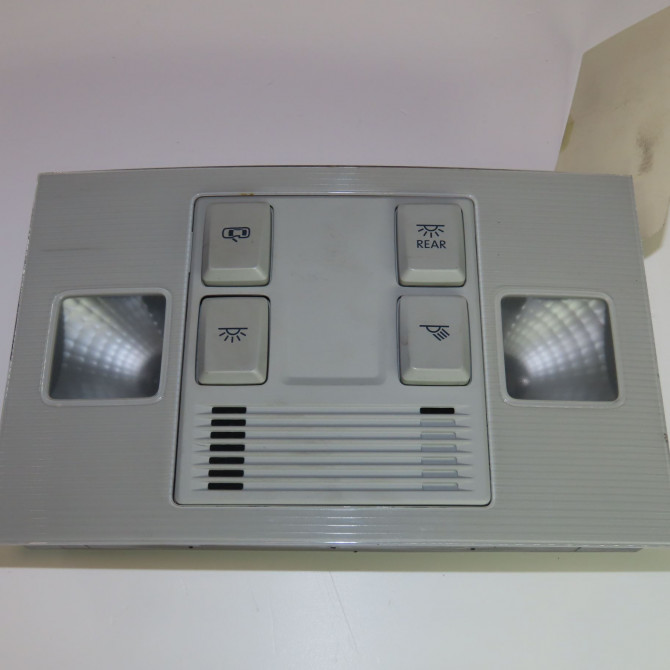 Plafonnier occasion  Volkswagen vw GOLF VII (5G1, BQ1, BE1, BE2) 1.6 tdi (2012-2017)   5G1947105LEKW  4