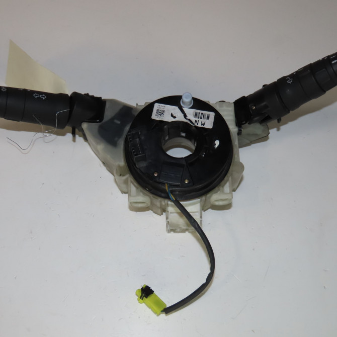 Bloc commodos occasion  NISSAN MICRA III Phase 1 01-2003->07-2005 1.5 DCI 65ch   25560AX786  1