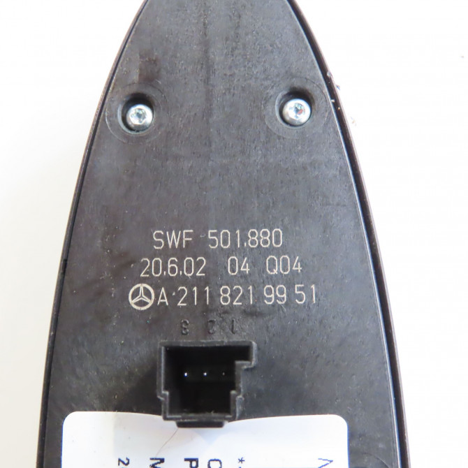 Commande lève-glace porte avant gauche occasion  Mercedes-benz CLASSE E (W211) E 270 cdi (211.016) (2002-2008)   2118219951  2