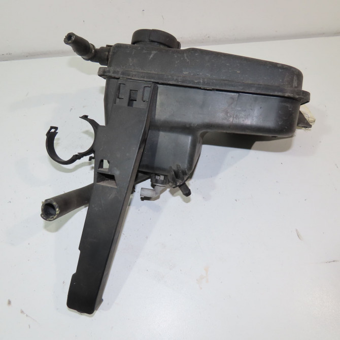 Vase expansion occasion  Bmw 5 Touring (E61) 530 d (2004-2005) 5 portes   17137800292  4