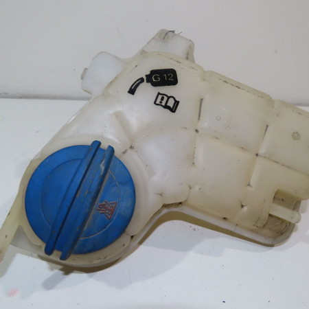 Vase expansion occasion  Seat EXEO (3R2) 2.0 tdi (2008-2013)   8E0121403A 