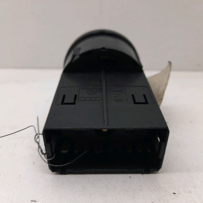 Interrupteur commande de phares occasion  Volkswagen vw GOLF IV (1J1) 1.9 tdi (1997-2004)   1C094153120H  4