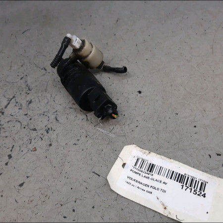 Pompe lave-glace avant occasion  Volkswagen vw POLO (9N_, 9A_) 1.4 tdi (2001-2005) 3 portes   1K6955651 