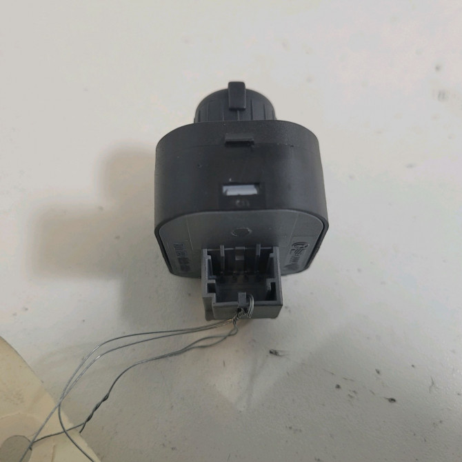 Commande rétroviseurs extérieures électriques occasion  Audi A3 (8P1) 2.0 tdi 16v (2003-2012) 3 portes   8Z0959851G5PR  2