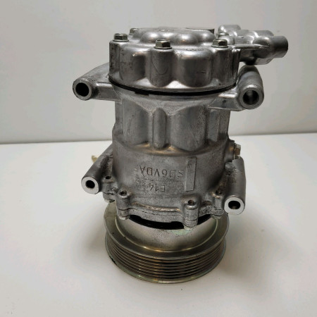 Compresseur air conditionne occasion  Renault TWINGO II (CN0_) 1.2 16v (cn04, cn0a, cn0b) (2007-2014) 3 portes   8200819568 