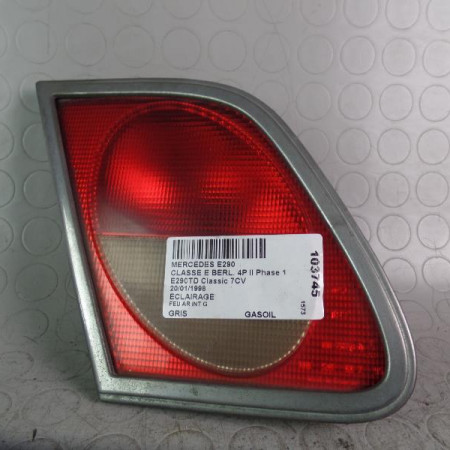 Feu arrière interieur gauche occasion  MERCEDES CLASSE E II Phase 1 06-1995->09-1999   A2108200964 