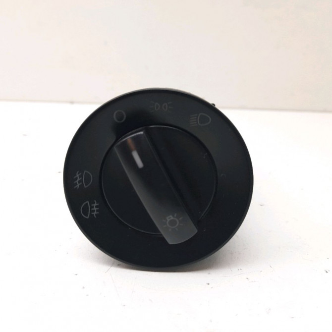 Interrupteur commande de phares occasion  Volkswagen vw POLO (9N_, 9A_) 1.9 tdi (2001-2009)   6Q0953513G 9B9  1