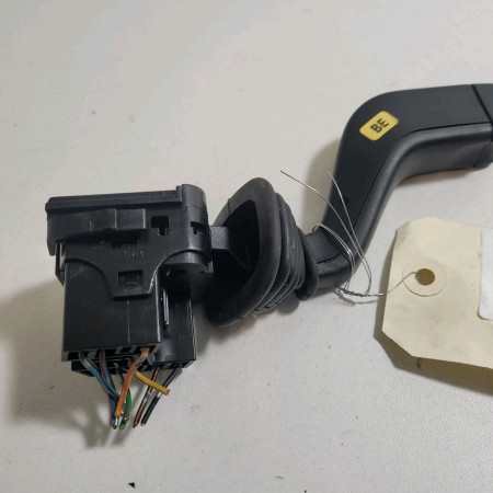 Commande essuie glace occasion  Opel AGILA (A) (H00) 1.2 16v (f68) (2000-2007)   90243394 