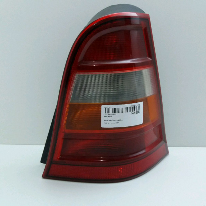 Feu arrière droit occasion  Mercedes-benz CLASSE A (W168) A 170 cdi (168.008) (1998-2001)   1688201064  1
