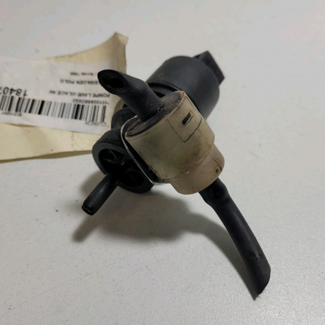 Pompe lave-glace avant occasion  Volkswagen vw POLO III (6N1) 64 1.9 d (1994-1999)   1K6955651  1