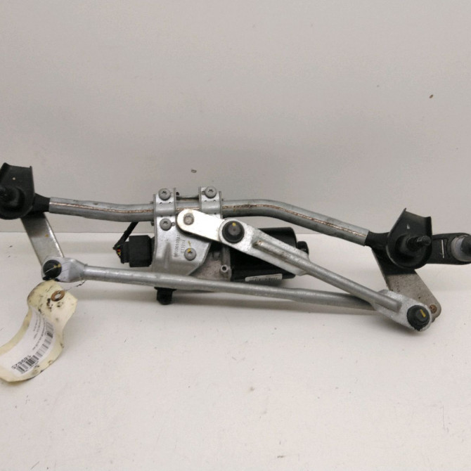 Moteur essuie-glace avant occasion  Hyundai I20 II (GB, IB) 1.0 t-gdi (2016)   98100C8000  1