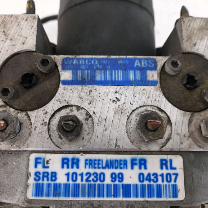 Unité hydraulique ABS occasion  Land rover FREELANDER I Soft Top (L314) 2.0 di 4x4 (1998-2006)   SRB10123099  2