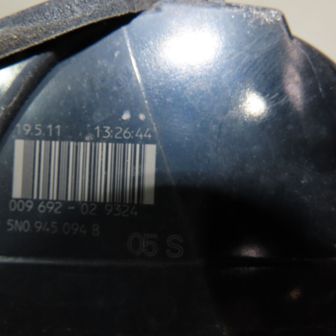 Feu arrière intérieur droit occasion  Volkswagen vw TIGUAN (5N_) 2.0 tdi (2008-2018) 5 portes   5N0945094B  2