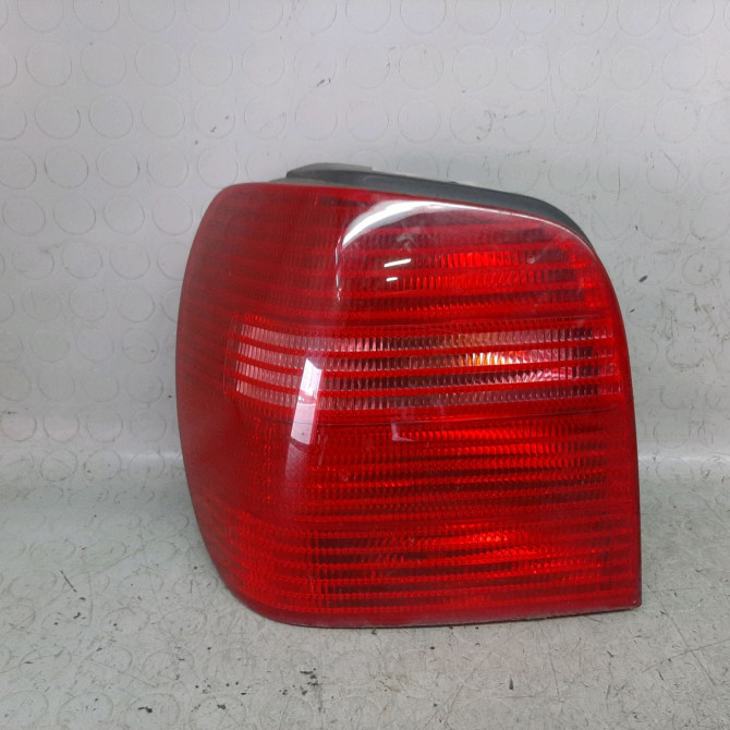 Feu arrière gauche occasion  Volkswagen vw POLO (6N2) 1.9 sdi (1999-2001) 5 portes   6N0945095H  1