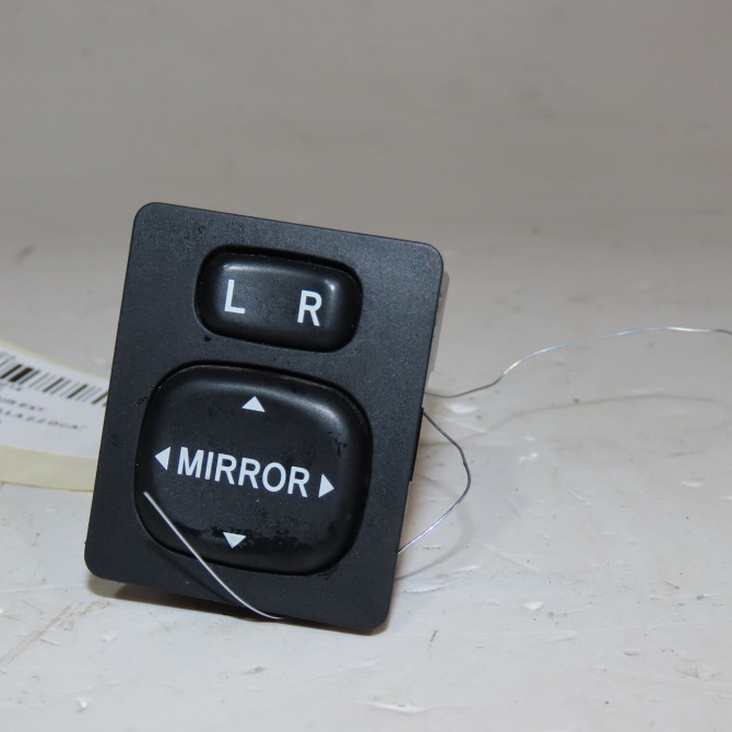 Commande rétroviseurs extérieures électriques occasion  Toyota COROLLA Verso (ZER_, ZZE12_, R1_) 2.2 d-4d (aur10_) (2005-2009) 5 portes   848700F010  1