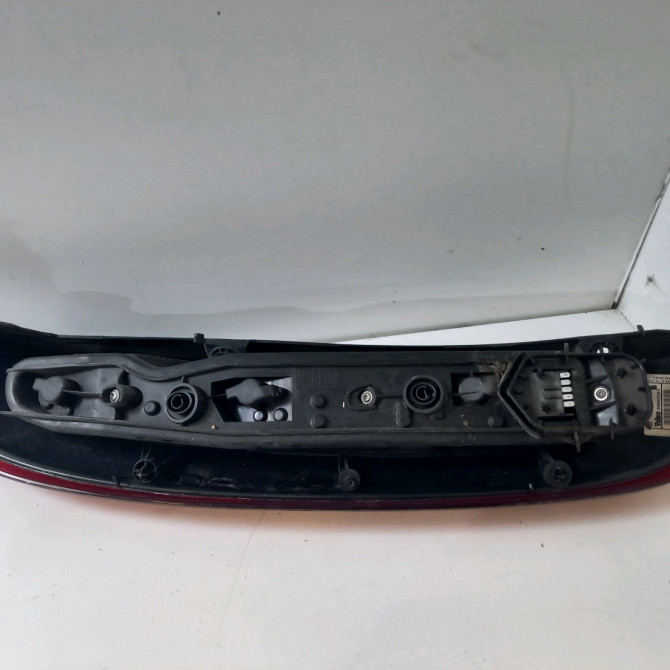 Feu arrière droit occasion  Opel CORSA C (X01) 1.7 di (f08, f68) (2000-2009)   93170223  2