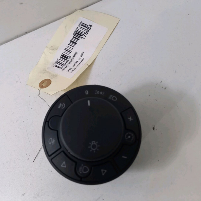 Interrupteur commande de phares occasion  Opel CORSA D (S07) 1.3 cdti (l08, l68) (2006-2014) 3 portes   13249512  1