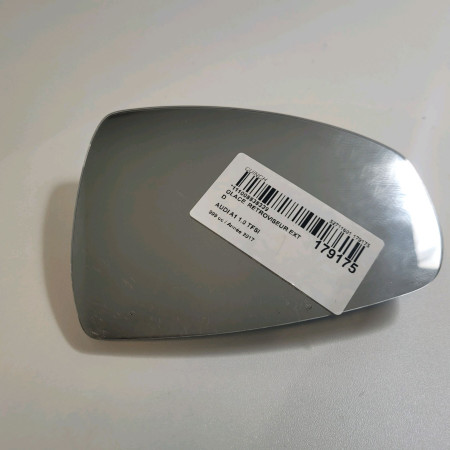 Glace  retroviseur exterieur droit occasion  Audi A1 Sportback (8XA, 8XF) 1.0 tfsi (2015-2018)   8X0857536D 