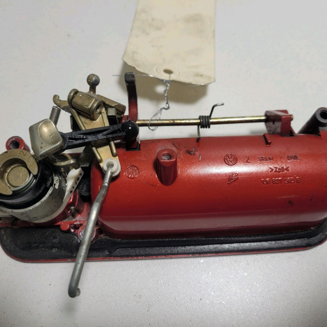 Poignee ext hayon occasion  Volkswagen vw GOLF IV (1J1) 1.9 sdi (1997-2005)   1J6827565BGRU  2