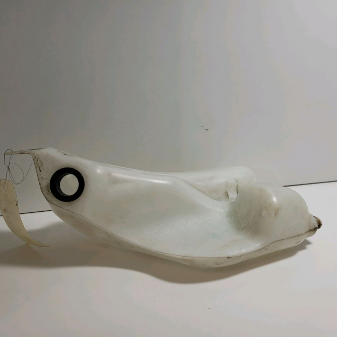 Reservoir lave-glace avant occasion  Renault MEGANE III 3/5 portes (BZ0/1_, B3_) 1.5 dci (bz0c) (2008-2015) 5 portes   289104118R  1